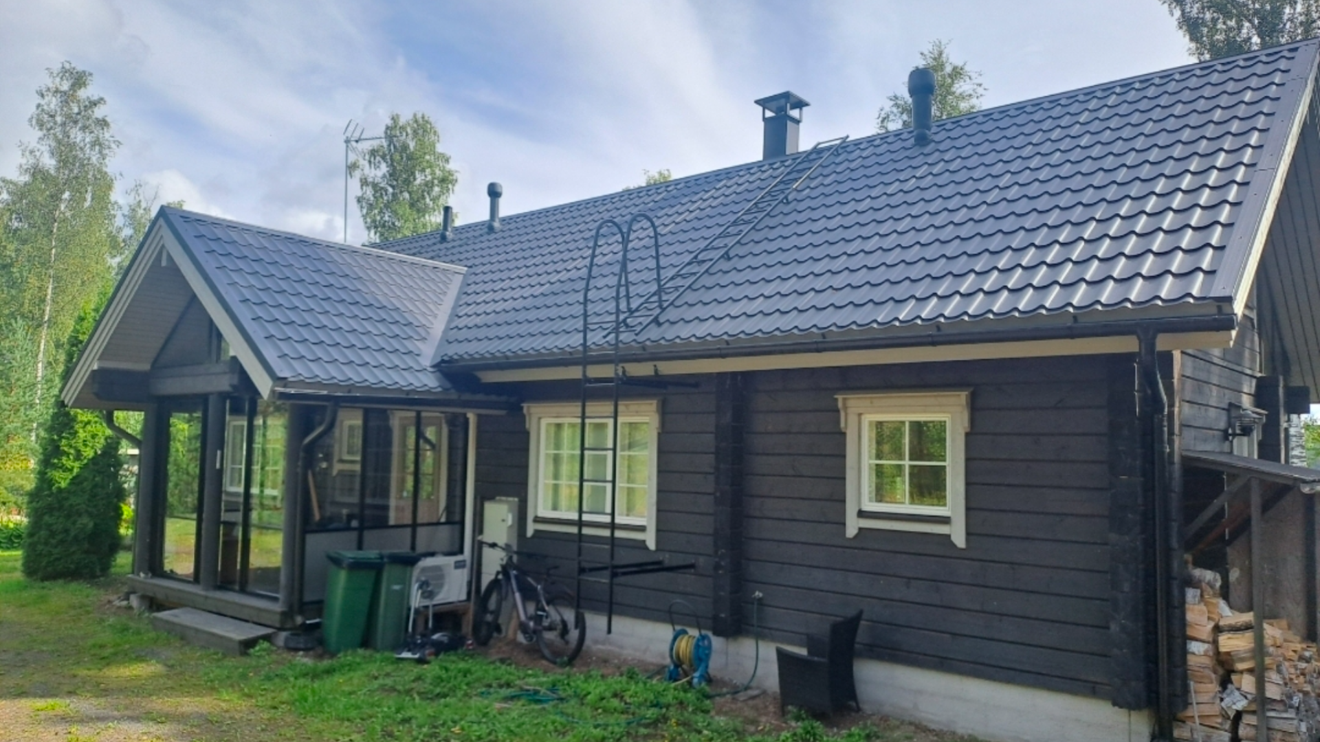 Kattoremontti mökille